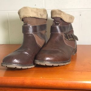 Sporto brown lined ankle boots sz 8